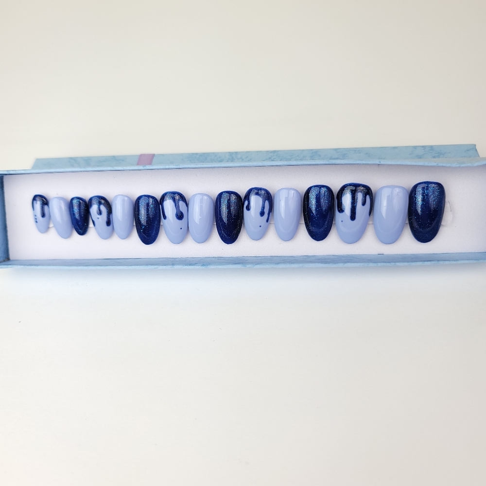 Blue Press-on Nails